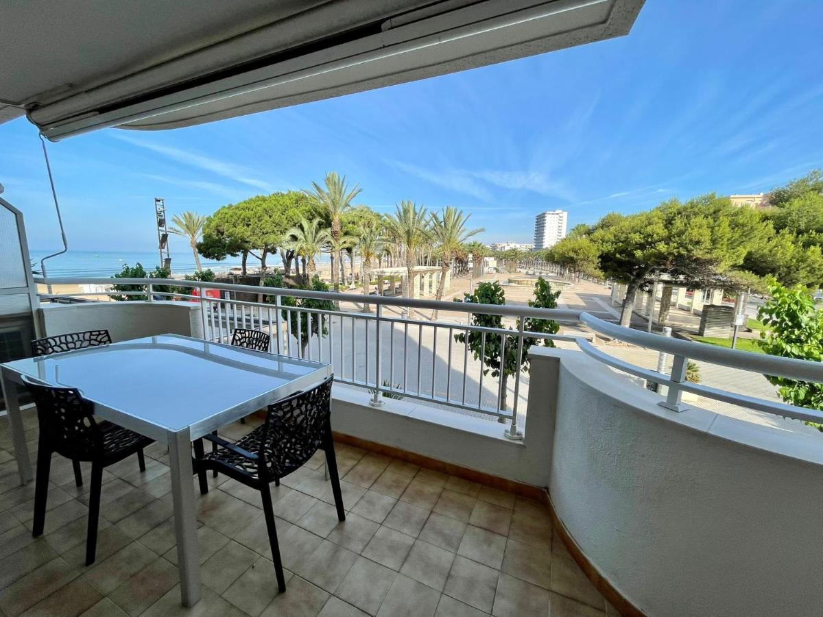 For A Stay Santillana Plaza Salou Buitenkant foto