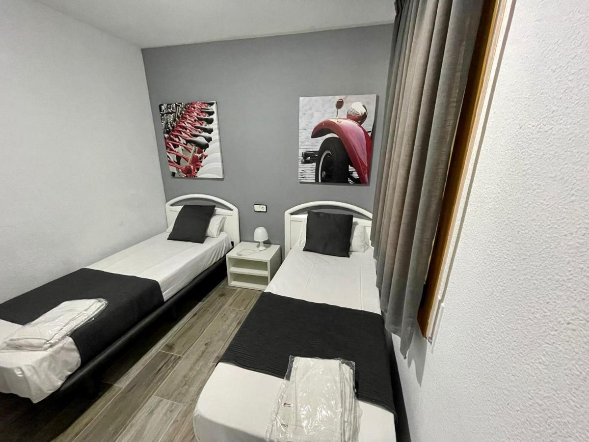 For A Stay Santillana Plaza Salou Buitenkant foto